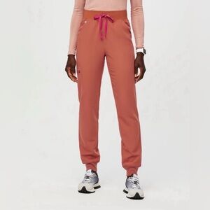 Zamora Jogger Scrub Pant || Terracotta || Figs